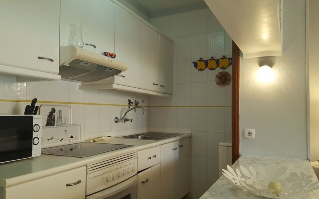 Apartment Agusbeach Sanagu023