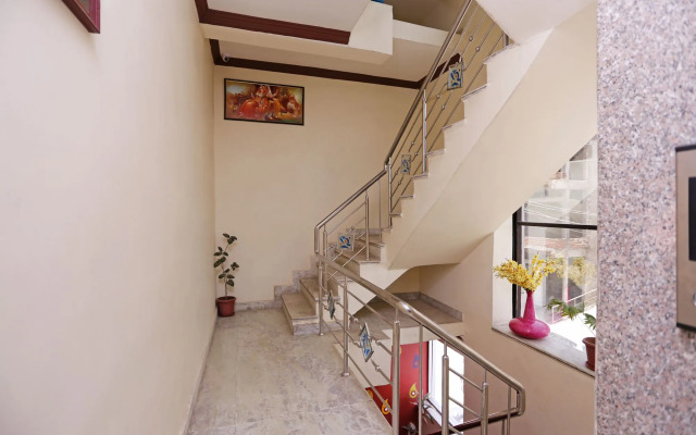 OYO Rooms 091 Hadi Rani Circle