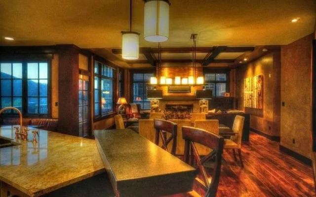 Flagstaff Lodge at Empire Pass