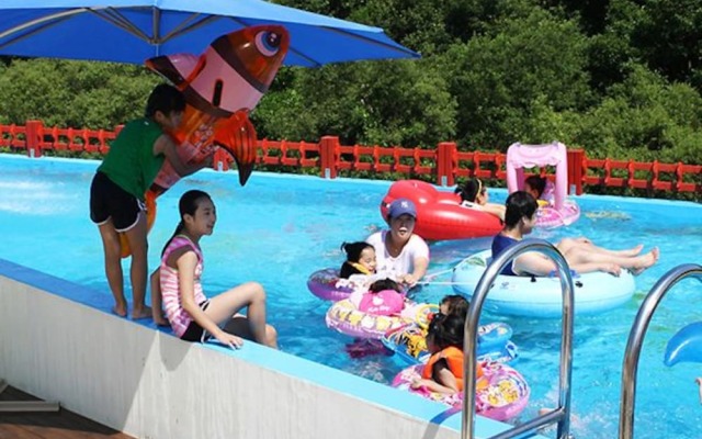 Gyeongju Come&play Pension