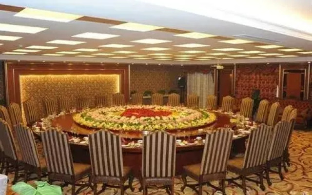 Zhongchang Building (Changchun Railway Station)