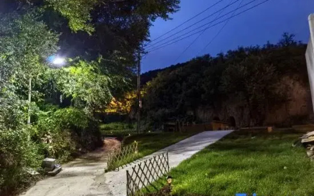 Floral Hotel·Great Wall Utopia Homestay