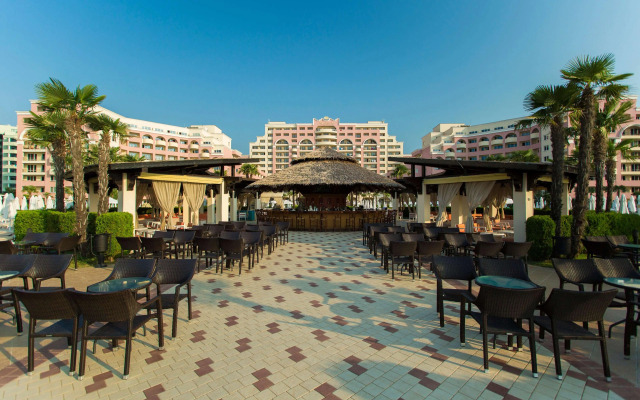 DIT Majestic Beach Resort