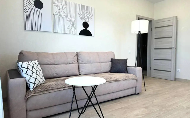 Апартаменты на проезде Созидателей 7