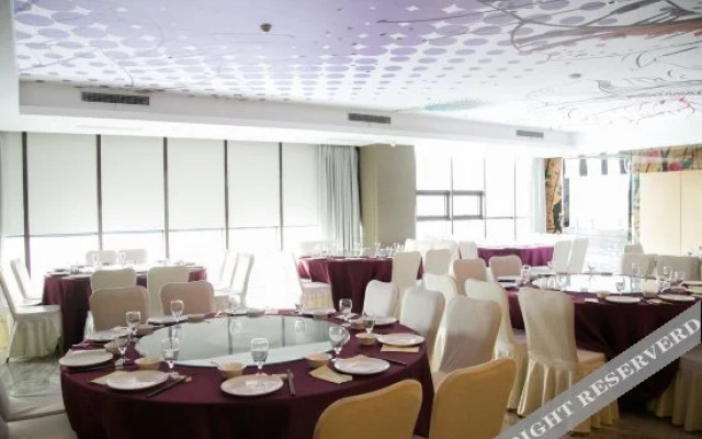 Yunshang City Impress Hotel