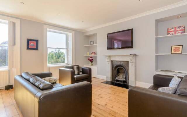 Luxury Georgian Apartment Central Bath