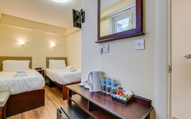 Astoria Hotel