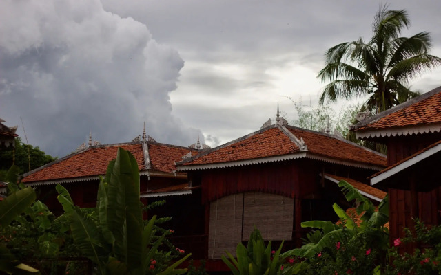 Rajabori Villas