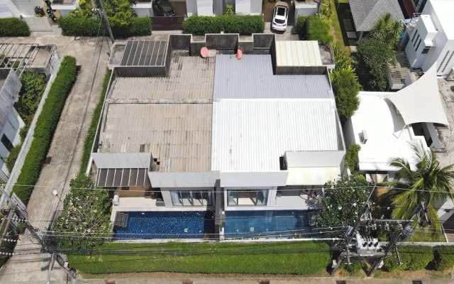 Private Pool Villa Casafit near Laguna