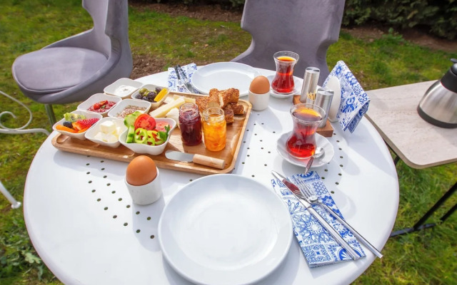 poseidon kınalıada pansiyon