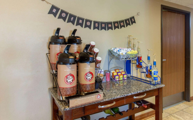 AmericInn by Wyndham St. Cloud MN I-94