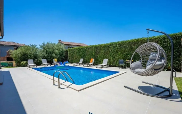 Villa Amani Comfortable Holiday Residence