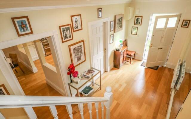 Lebrel Lodge, Seaview