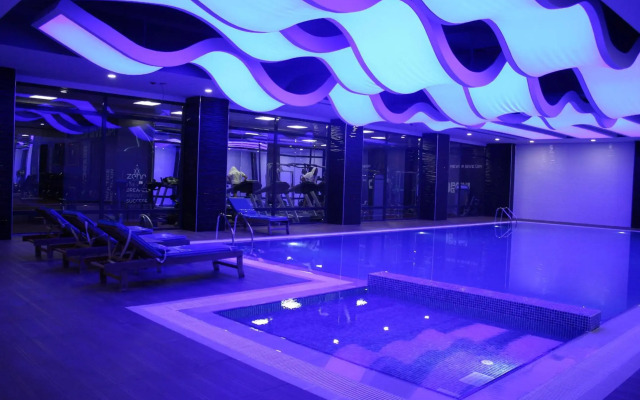Grand Hotel And Convention Centre Karaman