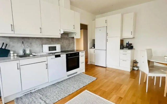 3 Rooms Cozy Apartment