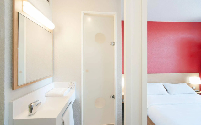 B&B HOTEL Châlons-en-Champagne