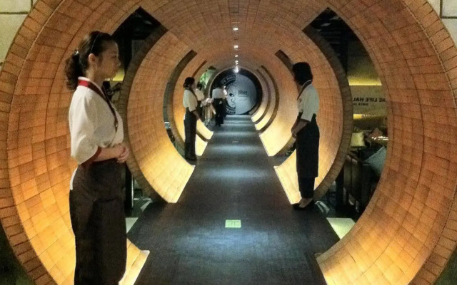 Park Lane Hotel