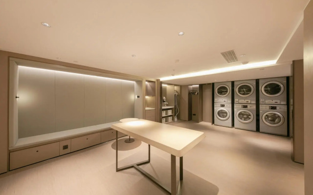 Orange Hotel (Beijing Jianguomen Baiqiao Street)