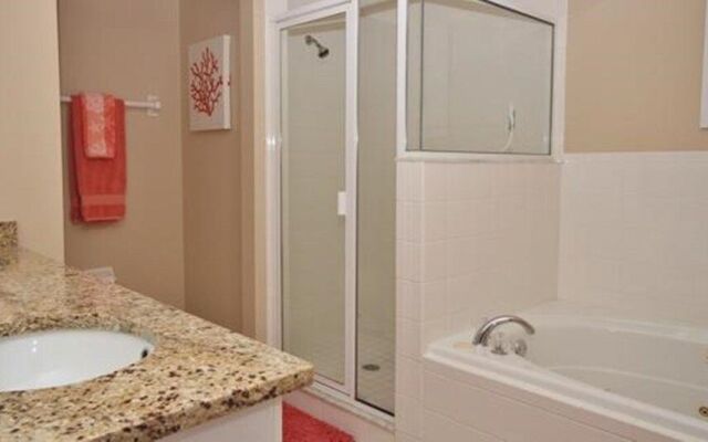 Oceanwalk 7-204 Apartment 3