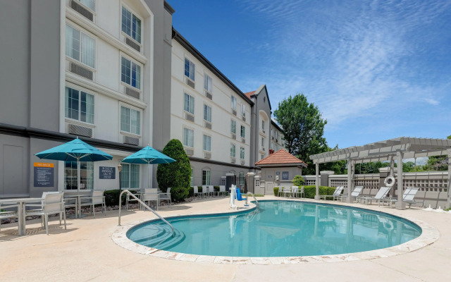 La Quinta Inn & Suites Sherman Denison