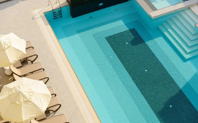 Green Garden Suites Hotel