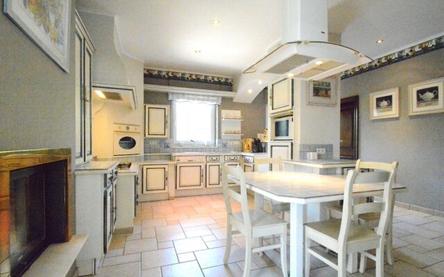 Charming Villa in Noirefontaine Near Forest