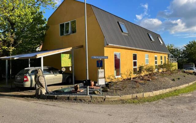 B&B Fryden Ly