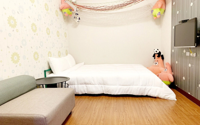 Snug Nine Inn