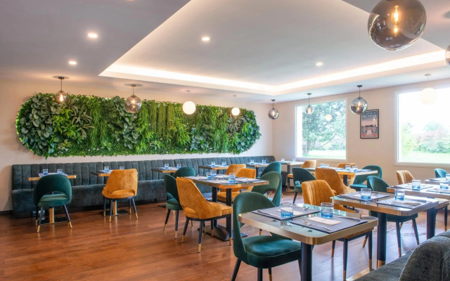Golden Tulip Dieppe