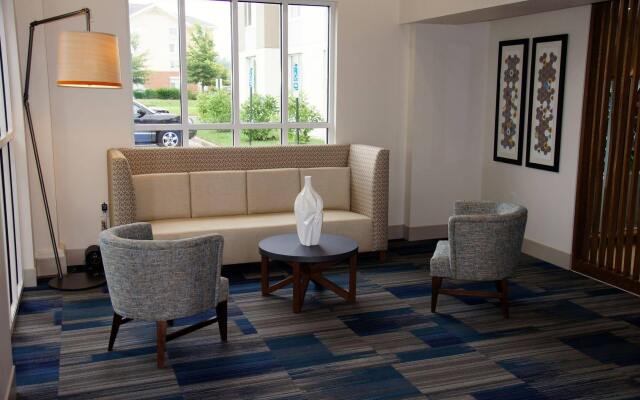 Holiday Inn Express Chesapeake - Norfolk by IHG