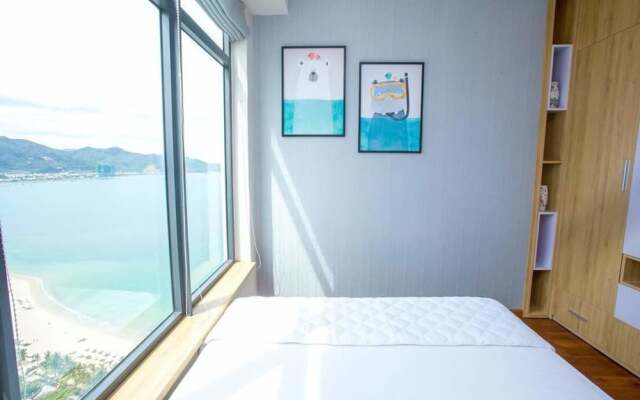 Beach City Apartment