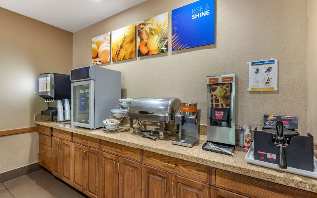 Comfort Suites Fort Collins Near University