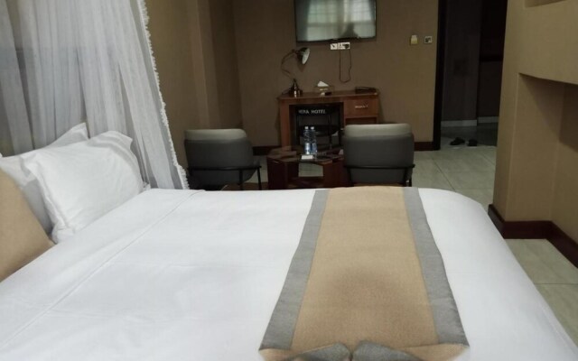 Hera Hotel