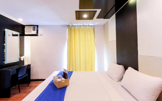 Hotel DreamWorld North EDSA