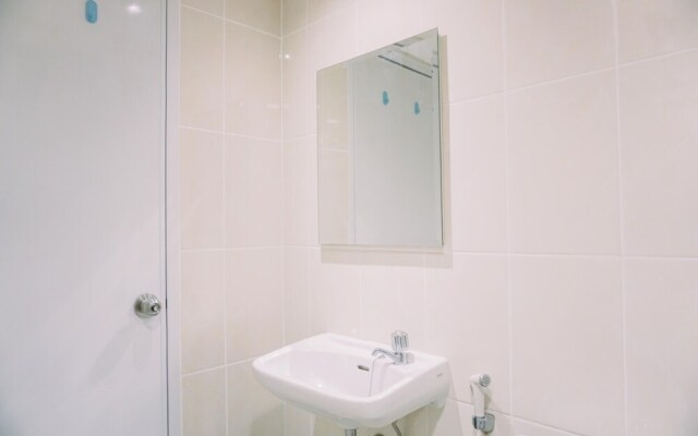 Modern Look 2Br Apartment M-Town Residence