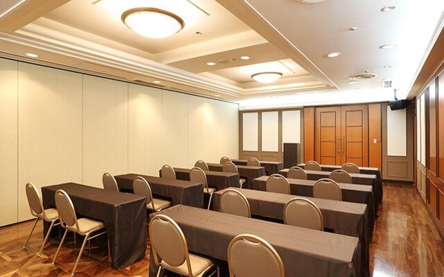 Osaka Tokyu Rei Hotel