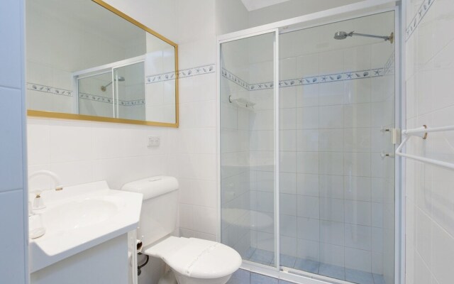 Grevillia, Bay Parklands, Unit 49/2 Gowrie Avenue