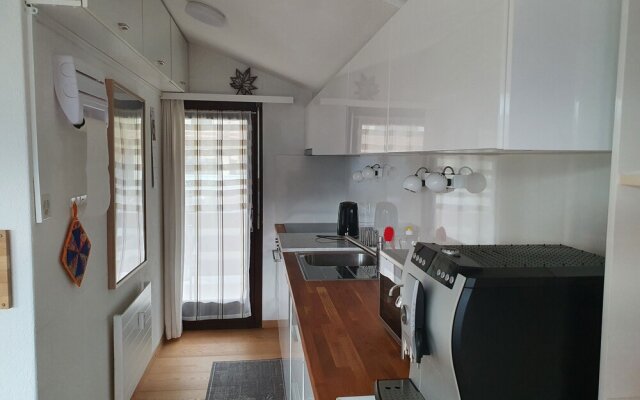 "elfe - Apartments: Studio Apartment for 2-4 Guests With Amazing View"