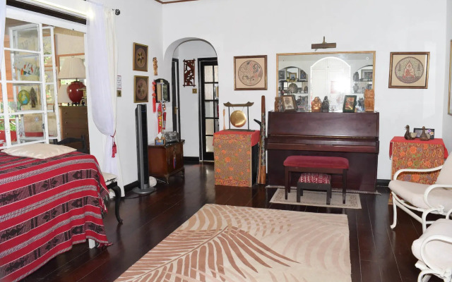 Barbados Chi Guest House