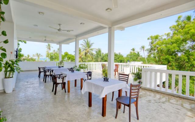 White Ro Resort