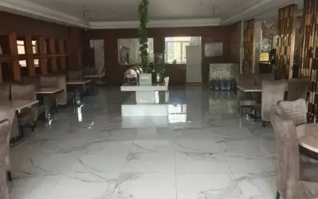 Yilongwan Leisure Club