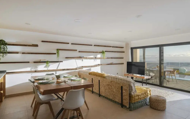 With Pool and Superb sea View - Villa Candelária