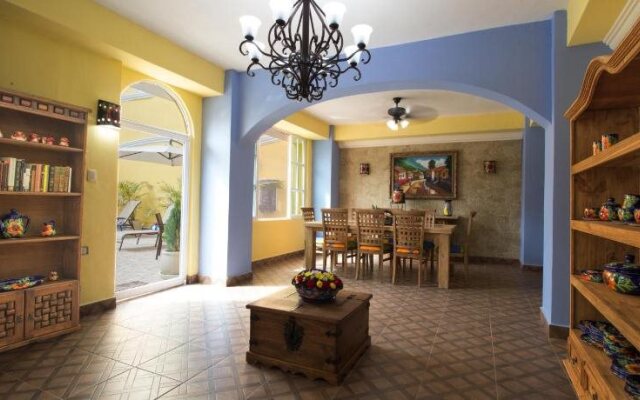 Mayan Sun Bed and Breakfast
