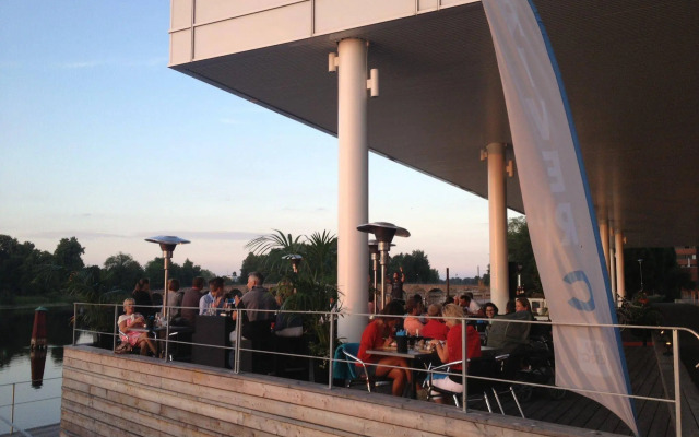 Best Western Hotel River C