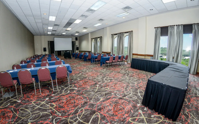 Tanglewood Resort on Lake Texoma, an Ascend Collection Resort