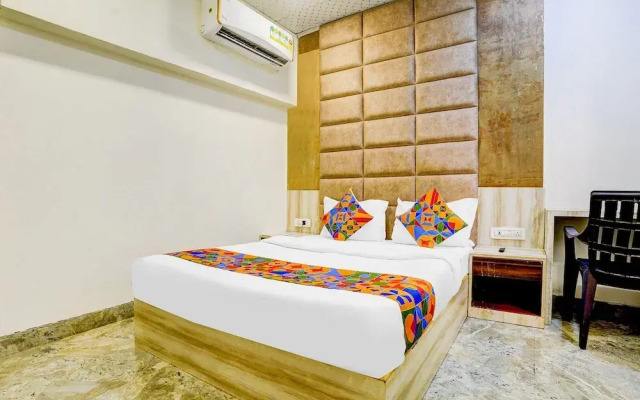 Fabexpress Sumit Palace
