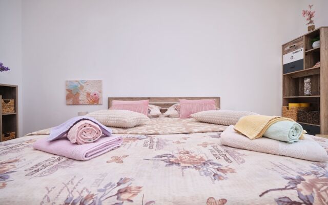 Seaview Apartment Kia by Litto