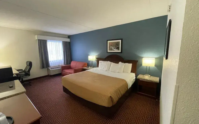 Best Western Hospitality Inn