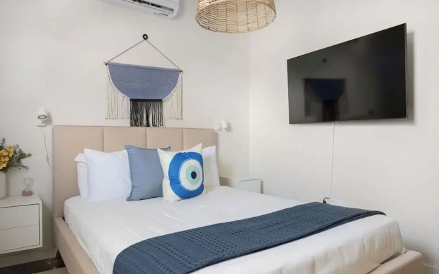 Ocean Park 3BD-3BA Pool Walktobeach -689