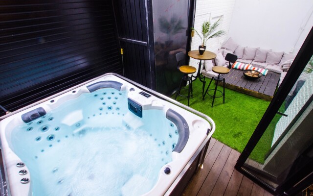 Mmmio II Design Residence Myeongdong